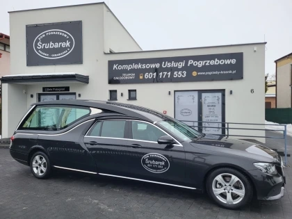 Karawan Mercedes-Benz