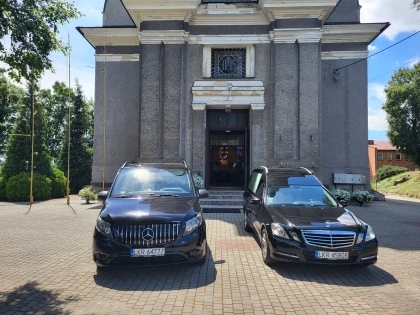 Samochody Domu Pogrzebowego Śrubarek